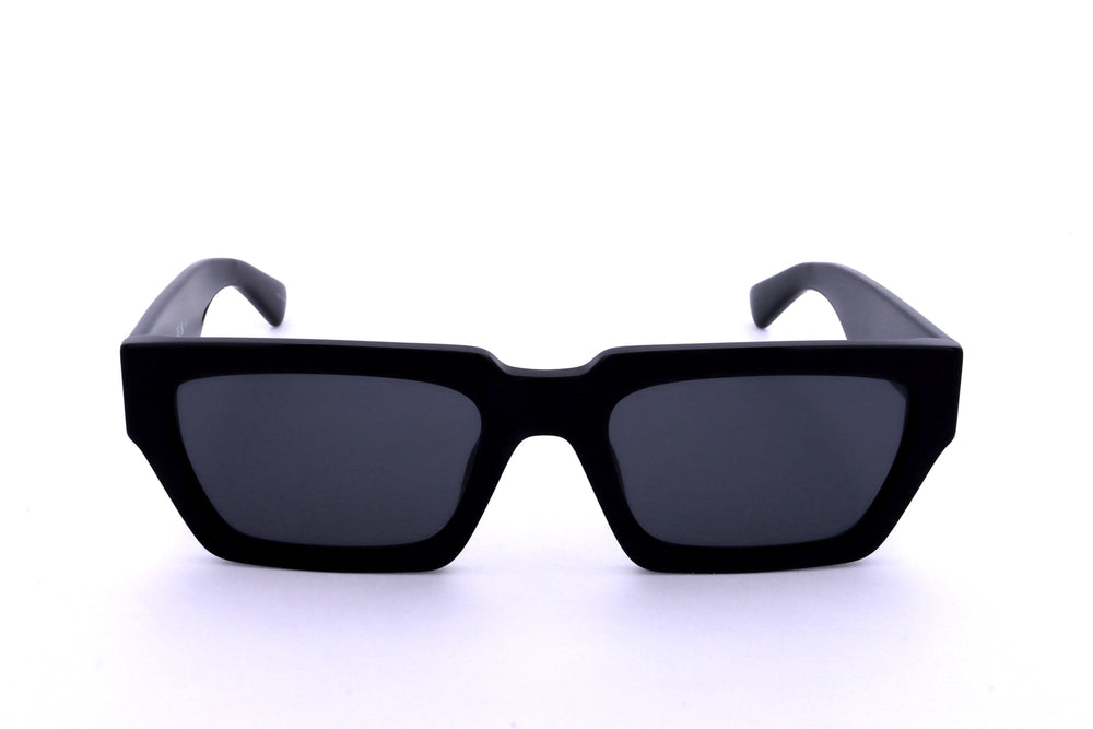 BLACK variant main image